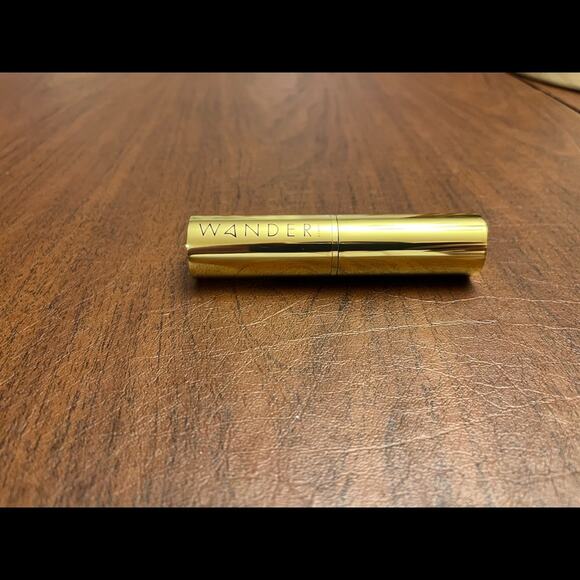 Wander Beauty Flash Focus Hydrating Foundation Stick Tan - Picture 9 of 12